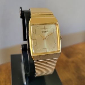Seiko 80's Vintage Dress Watch - 6530-5760